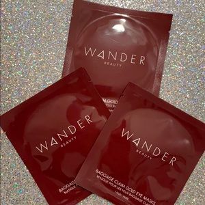 ♥️Wander Beauty Baggage Claim Gold Eye Masks♥️